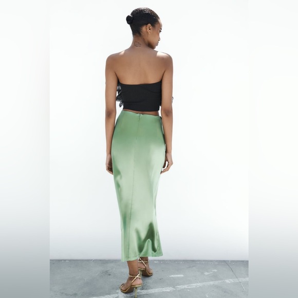 Amazing Zara Black ORGANZA BANDEAU TOP
BLACK - Size M - Picture 6 of 11